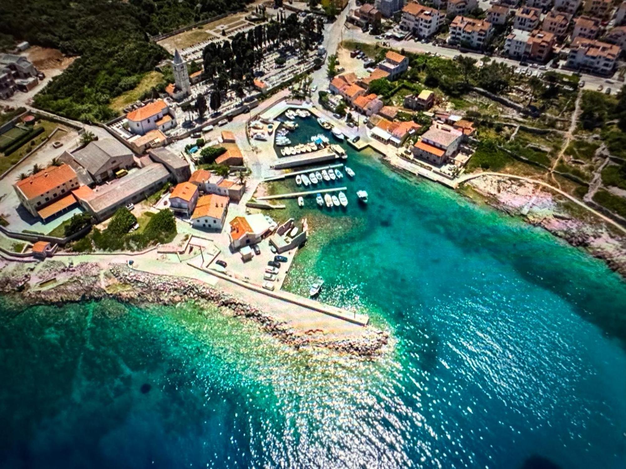 Villa Sv. Martin Mali Lošinj Buitenkant foto