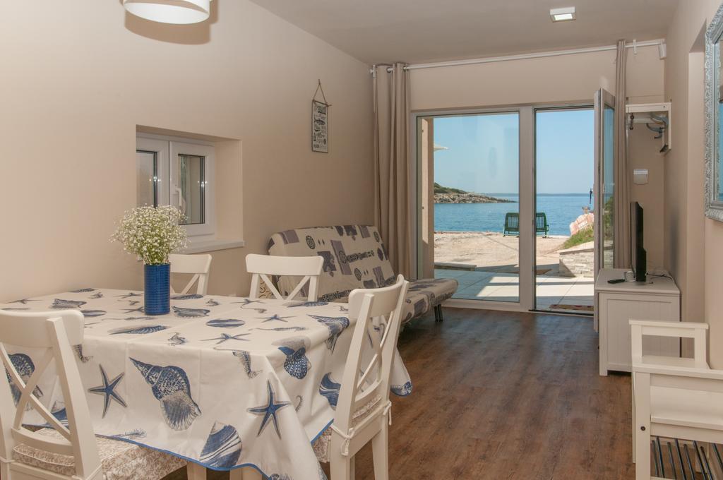 Villa Sv. Martin Mali Lošinj Kamer foto