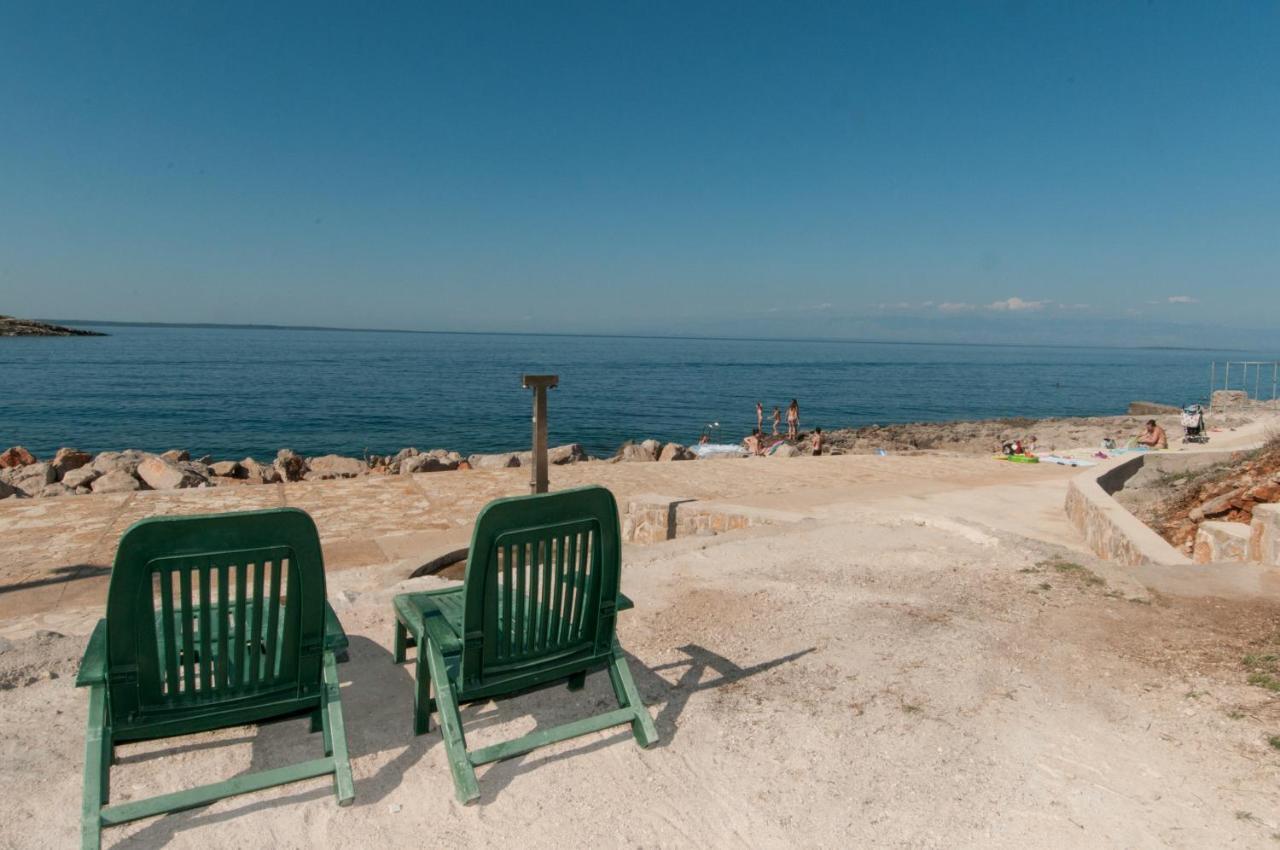 Villa Sv. Martin Mali Lošinj Buitenkant foto